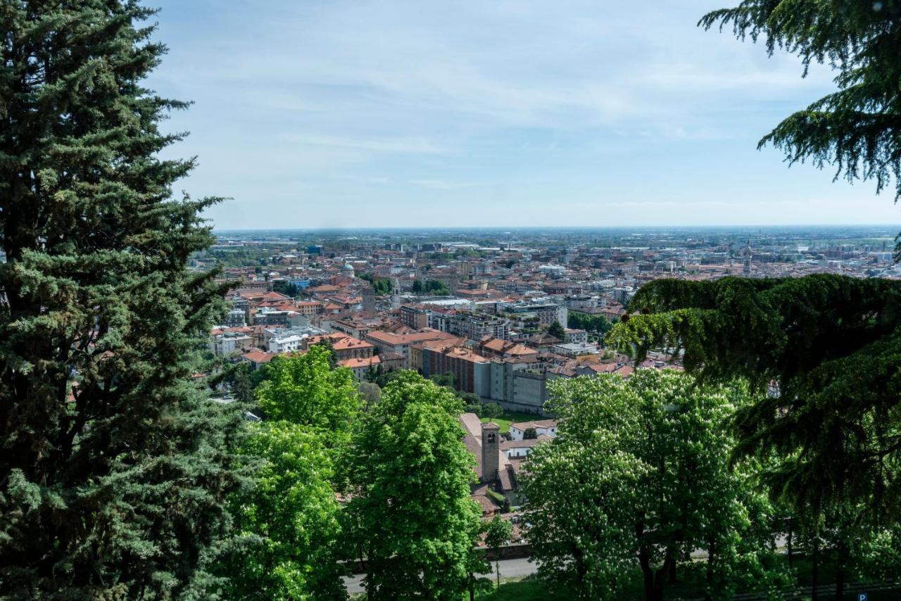 Foresteria Di Palazzo Radici Bergamo Exterior photo